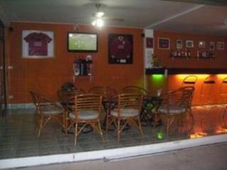 Artha Hotel